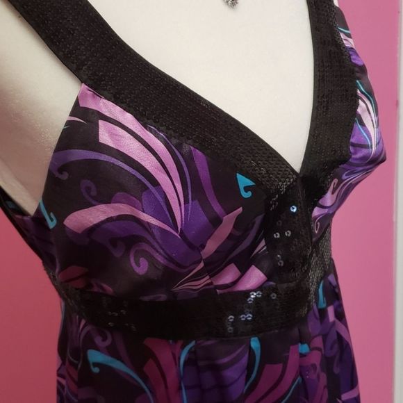 Guess 🖤💕💜Sequin Trim Light Dress Size 7 - Picture 9 of 11